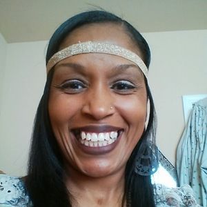 Meet your Posher, Lataunya